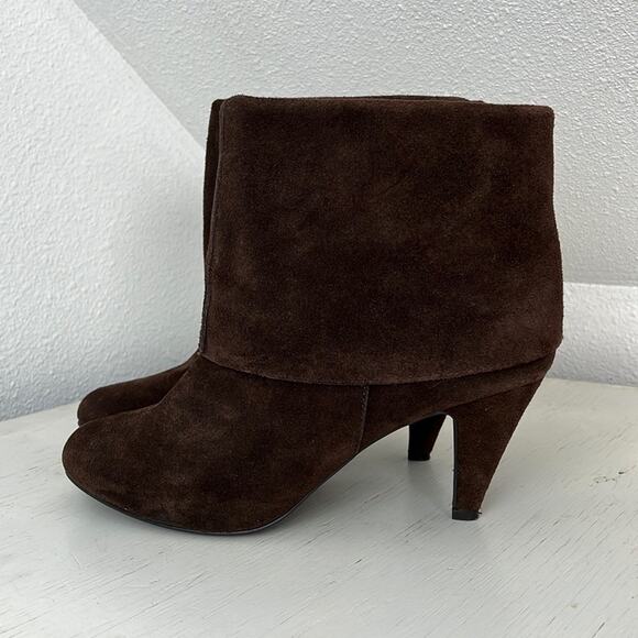 Steve Madden chocolate brown Jinnie suede heel booties size 8.5 - Picture 11 of 11